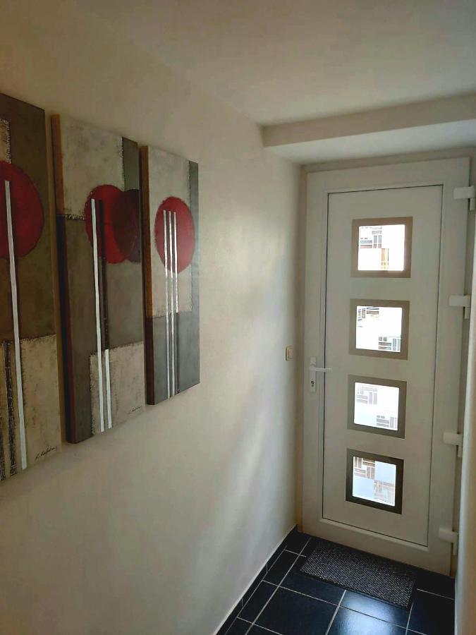 Apartment Schweich-Issel Familie Lentes Neu Renoviert Eksteriør billede
