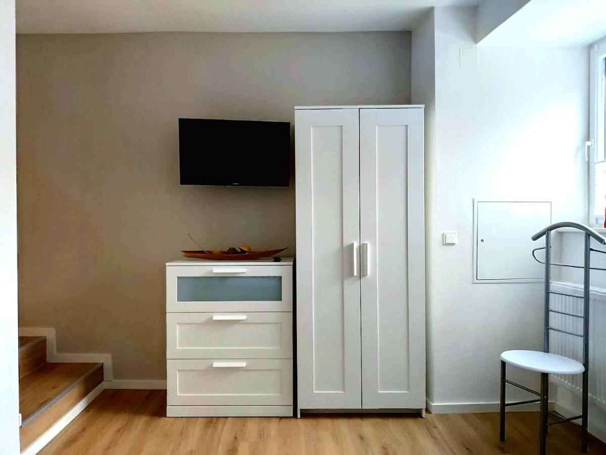 Apartment Schweich-Issel Familie Lentes Neu Renoviert Eksteriør billede